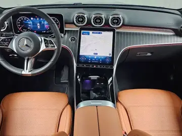 2025 Mercedes-Benz C-Класс с пробегом 8 192 км