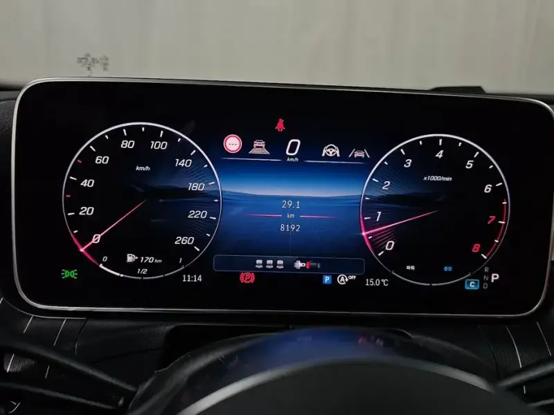 2025 Mercedes-Benz C-Класс с пробегом 8 192 км
