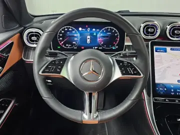 2025 Mercedes-Benz C-Класс с пробегом 8 192 км