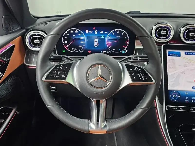 2025 Mercedes-Benz C-Класс с пробегом 8 192 км