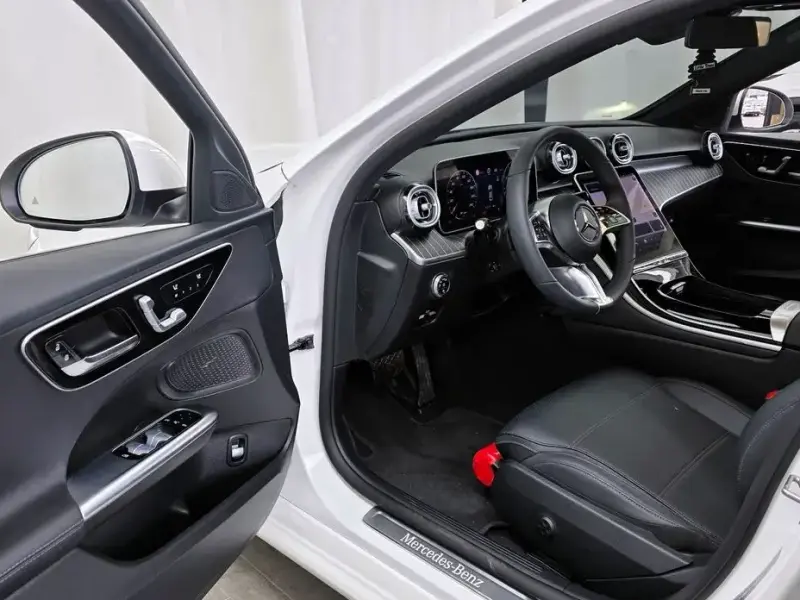 2025 Mercedes-Benz C-Класс с пробегом 2 013 км