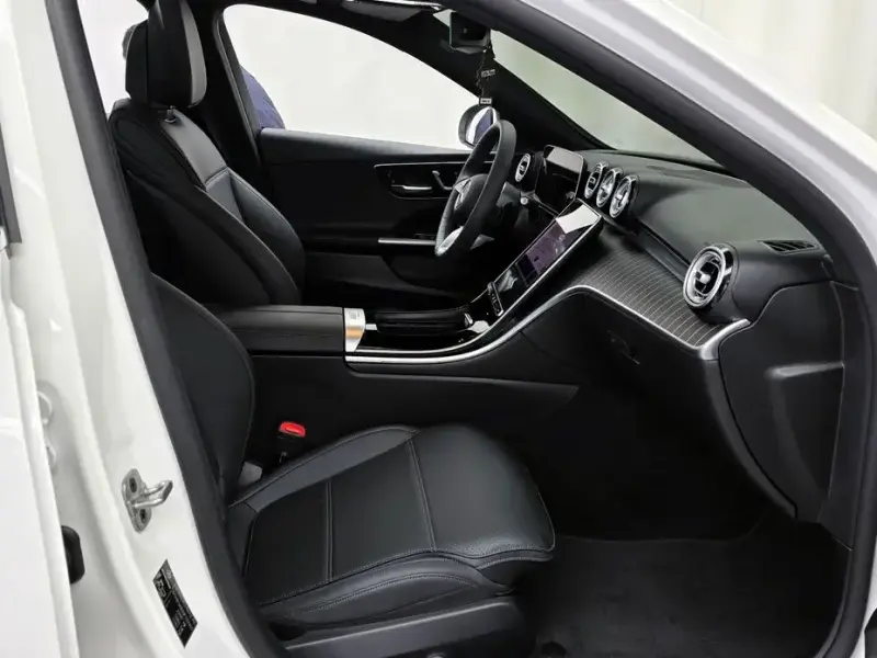 2025 Mercedes-Benz C-Класс с пробегом 2 013 км