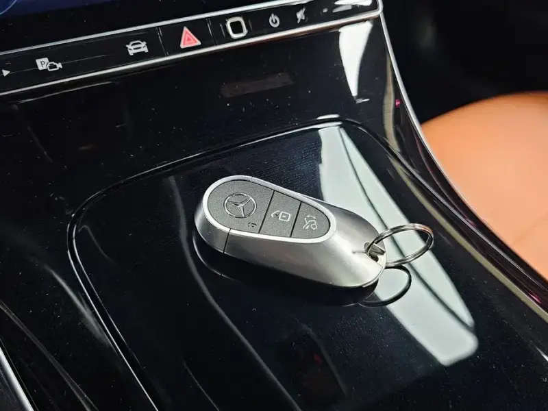 2025 Mercedes-Benz C-Класс с пробегом 8 192 км