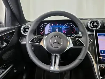 2025 Mercedes-Benz C-Класс с пробегом 2 013 км