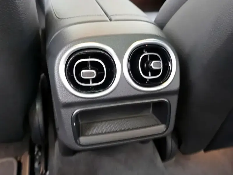 2025 Mercedes-Benz C-Класс с пробегом 2 013 км