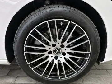 2025 Mercedes-Benz C-Класс с пробегом 2 013 км