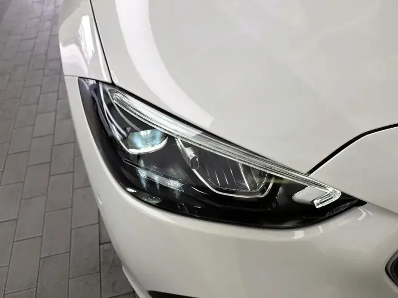 2025 Mercedes-Benz C-Класс с пробегом 2 013 км