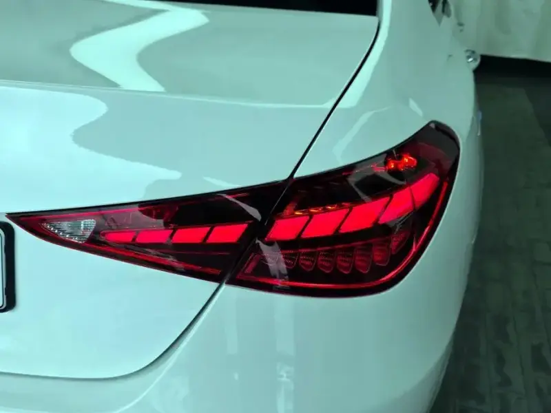 2025 Mercedes-Benz C-Класс с пробегом 2 013 км