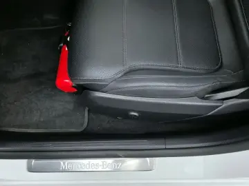 2025 Mercedes-Benz C-Класс с пробегом 2 013 км
