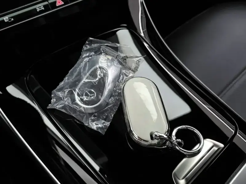 2025 Mercedes-Benz C-Класс с пробегом 2 013 км