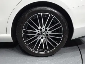 2023 Mercedes-Benz C-Класс с пробегом 16 585 км