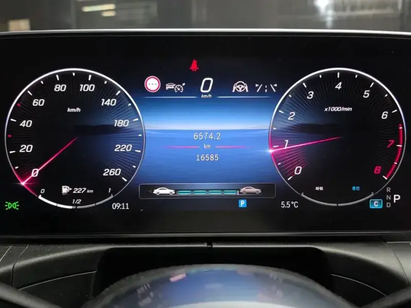2023 Mercedes-Benz C-Класс с пробегом 16 585 км