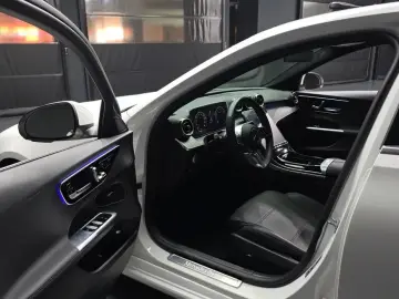 2023 Mercedes-Benz C-Класс с пробегом 16 585 км