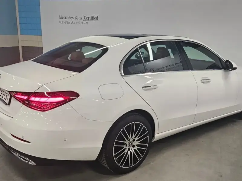 2025 Mercedes-Benz C-Класс с пробегом 7 435 км
