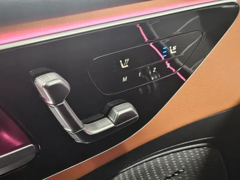 2025 Mercedes-Benz C-Класс с пробегом 7 435 км