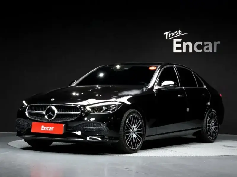 2024 Mercedes-Benz C-Класс с пробегом 32 100 км