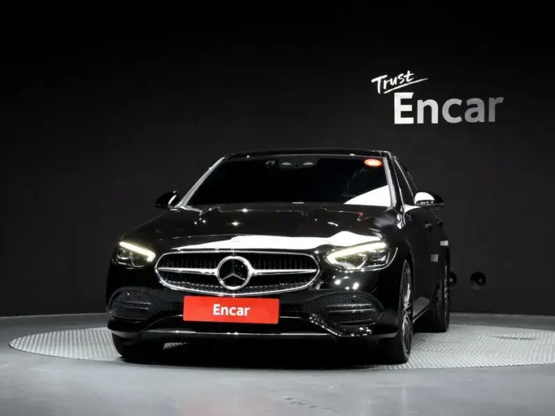 2024 Mercedes-Benz C-Класс с пробегом 32 100 км
