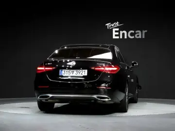 2024 Mercedes-Benz C-Класс с пробегом 32 100 км