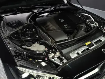 2024 Mercedes-Benz C-Класс с пробегом 32 100 км