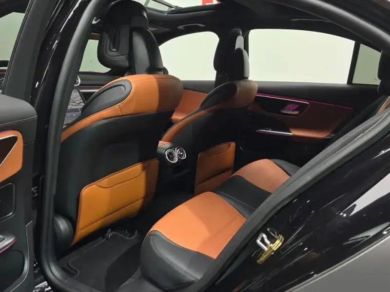 2024 Mercedes-Benz C-Класс с пробегом 32 697 км