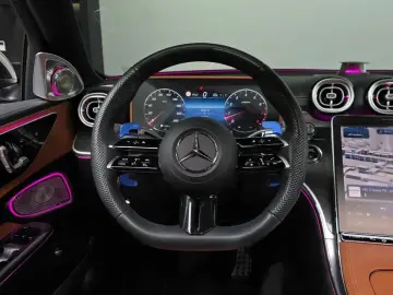 2024 Mercedes-Benz C-Класс с пробегом 32 697 км