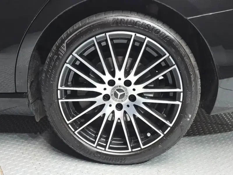 2024 Mercedes-Benz C-Класс с пробегом 32 100 км