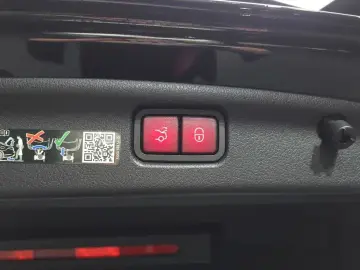 2024 Mercedes-Benz C-Класс с пробегом 32 100 км