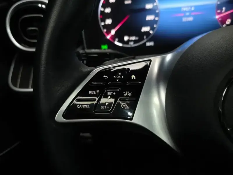 2024 Mercedes-Benz C-Класс с пробегом 32 100 км