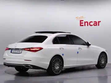 2025 Mercedes-Benz C-Класс с пробегом 2 406 км