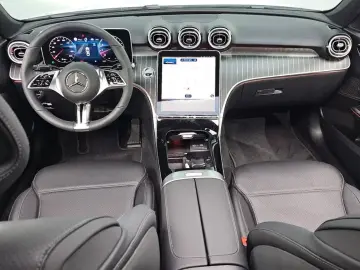 2025 Mercedes-Benz C-Класс с пробегом 2 406 км
