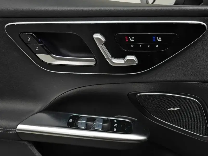 2024 Mercedes-Benz C-Класс с пробегом 13 642 км