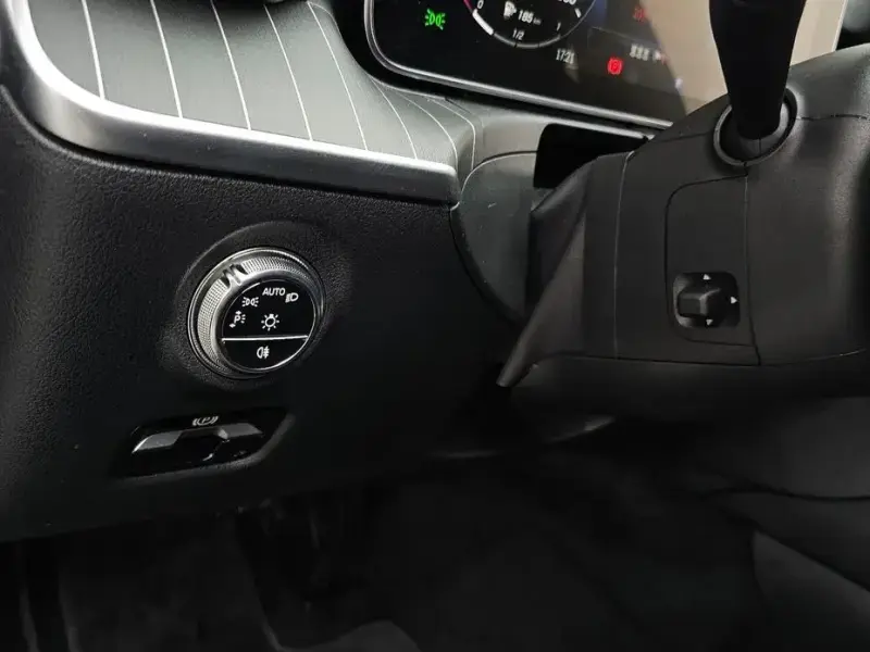 2024 Mercedes-Benz C-Класс с пробегом 13 642 км