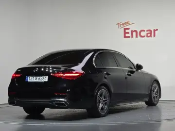 2024 Mercedes-Benz C-Класс с пробегом 17 107 км