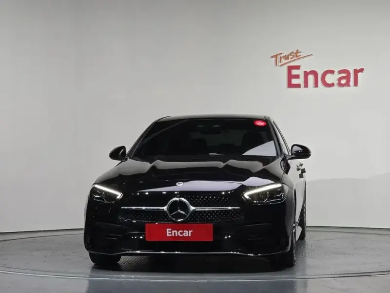 2024 Mercedes-Benz C-Класс с пробегом 17 107 км
