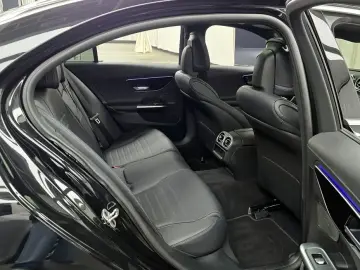 2024 Mercedes-Benz C-Класс с пробегом 17 107 км