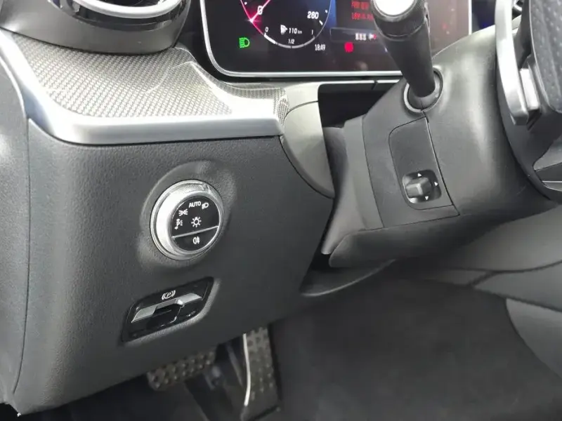 2024 Mercedes-Benz C-Класс с пробегом 17 107 км