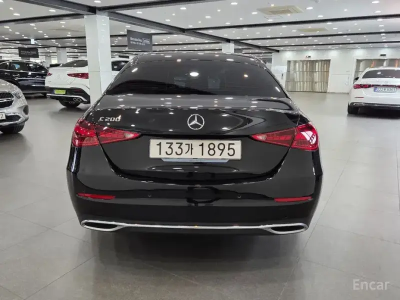 2025 Mercedes-Benz C-Класс с пробегом 14 301 км