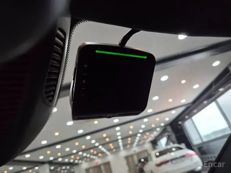 2025 Mercedes-Benz C-Класс с пробегом 14 301 км