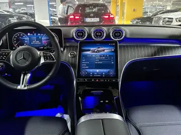 2025 Mercedes-Benz C-Класс с пробегом 1 550 км