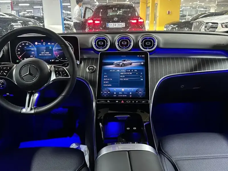 2025 Mercedes-Benz C-Класс с пробегом 1 550 км