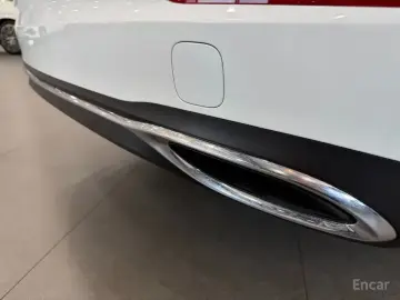 2024 Mercedes-Benz C-Класс с пробегом 12 617 км