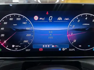 2025 Mercedes-Benz C-Класс с пробегом 1 550 км