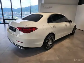 2025 Mercedes-Benz C-Класс с пробегом 18 445 км