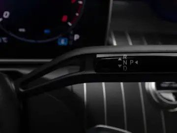 2025 Mercedes-Benz C-Класс с пробегом 1 901 км