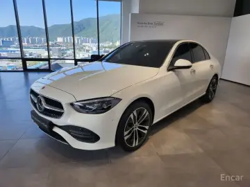 2025 Mercedes-Benz C-Класс с пробегом 18 187 км