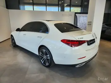 2025 Mercedes-Benz C-Класс с пробегом 18 187 км