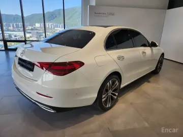 2025 Mercedes-Benz C-Класс с пробегом 18 187 км