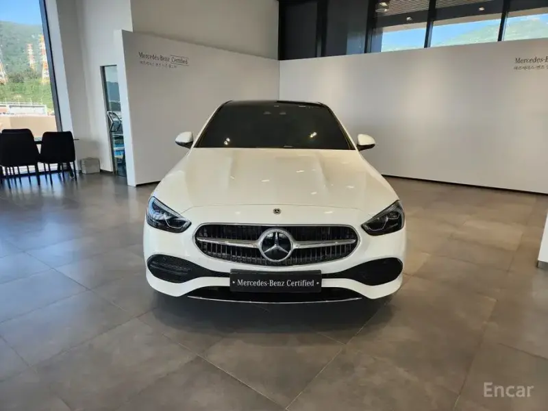 2025 Mercedes-Benz C-Класс с пробегом 18 187 км