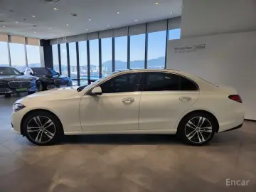 2025 Mercedes-Benz C-Класс с пробегом 18 187 км