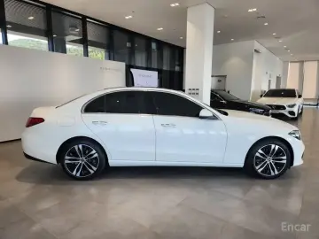 2025 Mercedes-Benz C-Класс с пробегом 18 187 км
